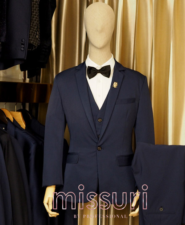 ชุดสูทไซส์ใหญ่สีน้ำเงิน ผ้าเรียบ ทรง Slim Fit สูทคนอ้วน เหมาะไปงานเเต่งงาน งานรับรางวัล